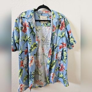 Hawiian shirt